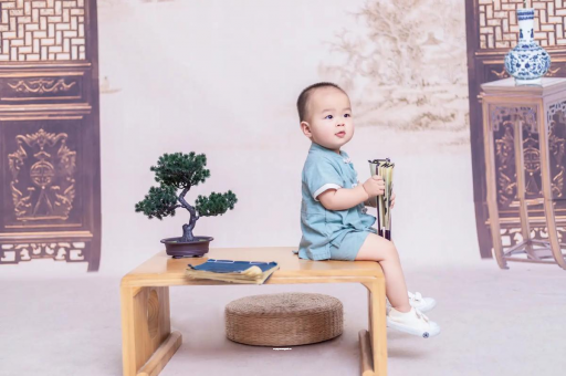 宁国孕妇肚子上的黑线